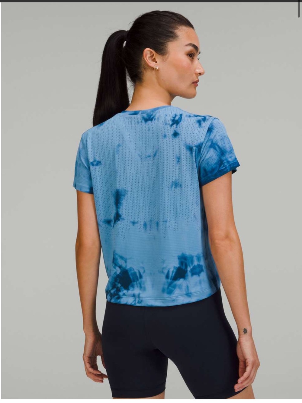 Lululemon Train to Be Short Sleeve Shirt *Marble Dye
Rain Stripe Marble Dye Comm - Picture 2 of 9